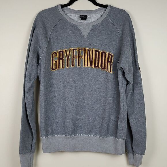 Gryffindor Gray Sweatshirt Wizarding World of Harry Potter Universal Studios - Picture 1 of 9